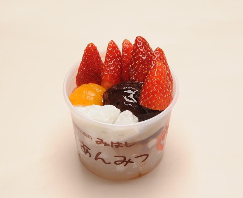 苺あんみつ【季節限定】 | お品書き | あんみつ みはし